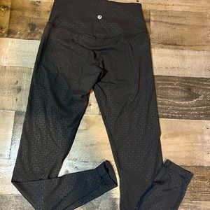 Lululemon Align leggings size 6 25”